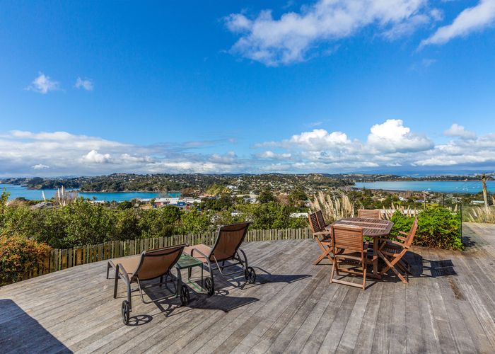  at 17 Tiri Road, Oneroa, Waiheke Island