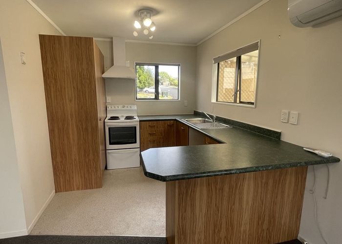  at 19 Arlette Place, Massey, Auckland