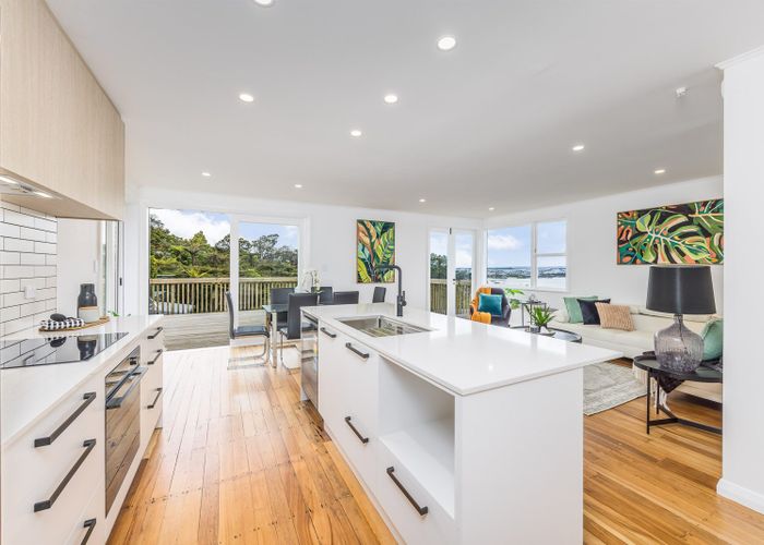 at 2A Hoskins Avenue, Hillsborough, Auckland