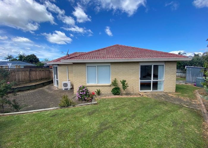  at 57 Riverton Drive, Randwick Park, Manukau City, Auckland