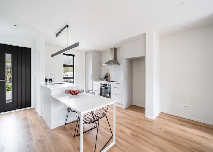  at 4/11 Lees grove, Wainuiomata, Lower Hutt, Wellington