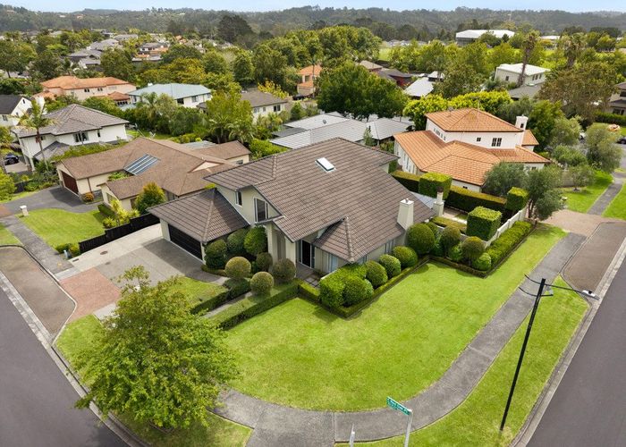  at 1 Red Oak Place, Schnapper Rock, North Shore City, Auckland