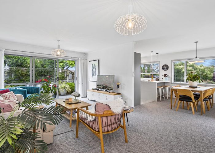  at 7 Oakwood Way, Papamoa Beach, Papamoa
