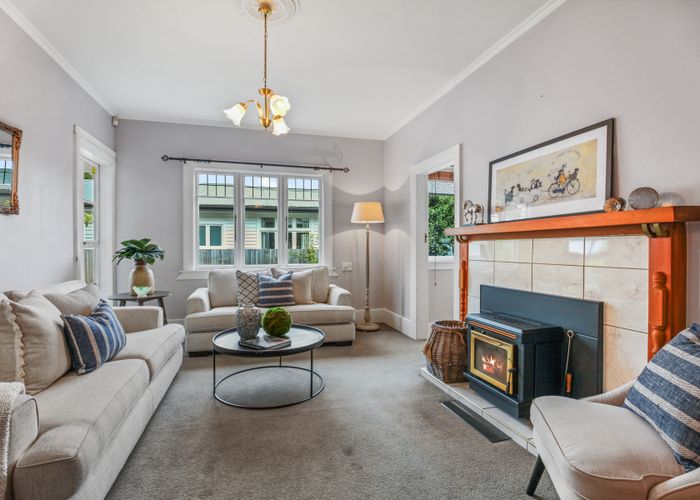  at 8 Rayburn Avenue, Papanui, Christchurch