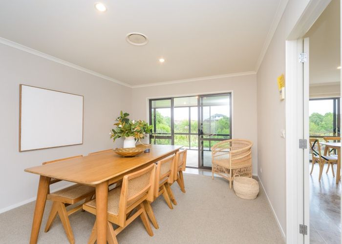  at 33 Silkwood Place, Fitzherbert, Palmerston North
