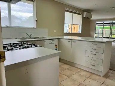  at 9 Saints Court, Manurewa, Manukau City, Auckland