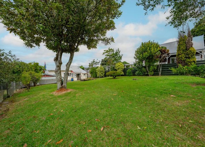  at 41 Hutchinson Avenue, New Lynn, Waitakere City, Auckland