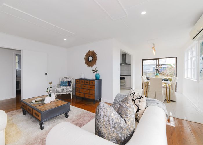  at 263 Richardson Road, New Windsor, Auckland