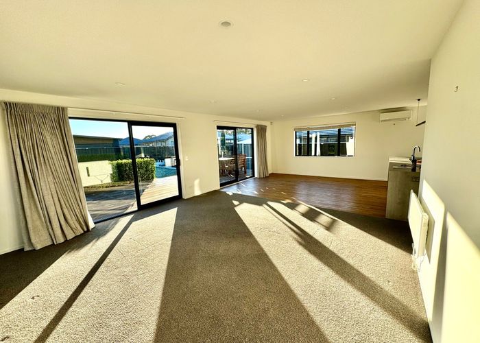  at 3 Cedric Place, Darfield, Darfield