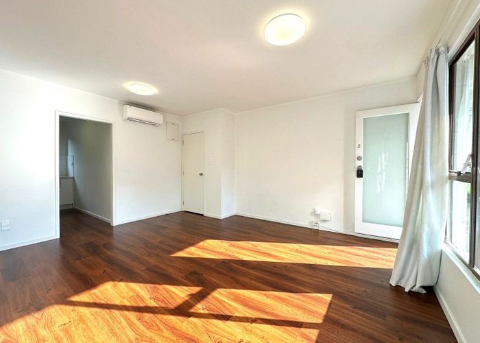  at 2/10 Hampstead Road, Sandringham, Auckland City, Auckland