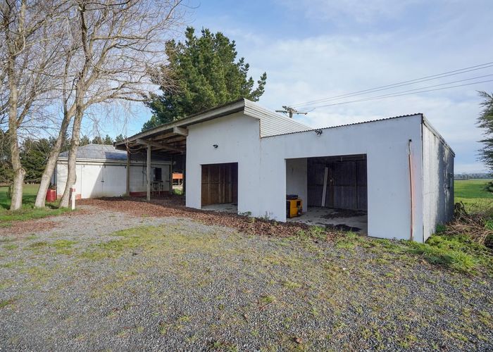  at 329 Wallacetown Lorneville Highway, Makarewa, Invercargill