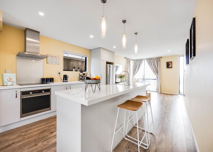  at 12 Toia Lane, Millwater, Rodney, Auckland