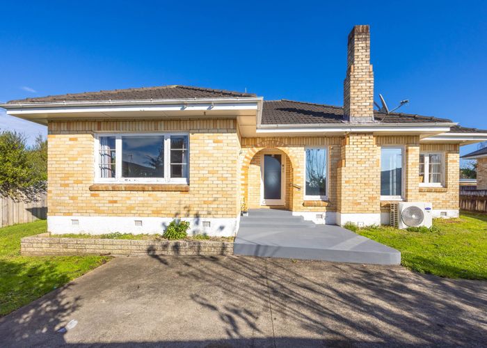  at 15 Carey Street, Maeroa, Hamilton, Waikato