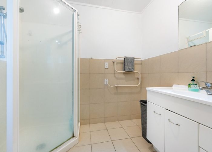  at 2/66 Buscomb Avenue, Henderson, Auckland