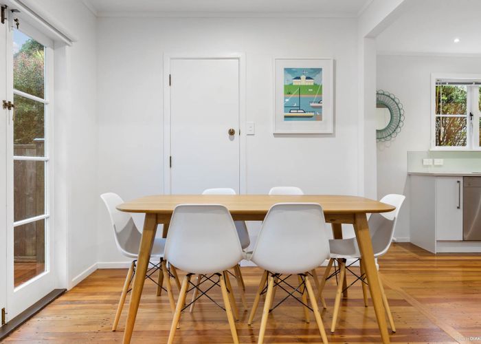  at 1/29 Richards Avenue, Forrest Hill, Auckland