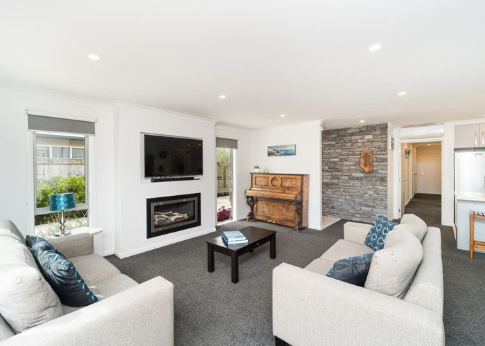  at 33a Windsor Street, Terrace End, Palmerston North, Manawatu / Whanganui