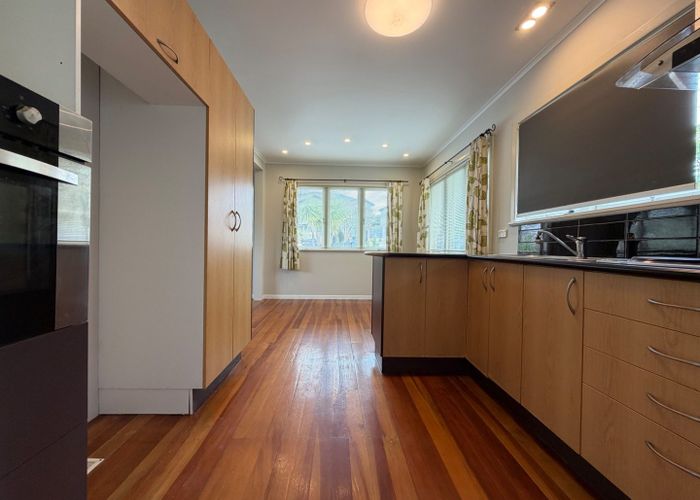  at 95 View Road, Henderson, Waitakere City, Auckland