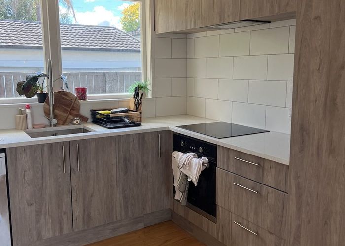  at 50A Weldene Avenue, Glenfield, North Shore City, Auckland