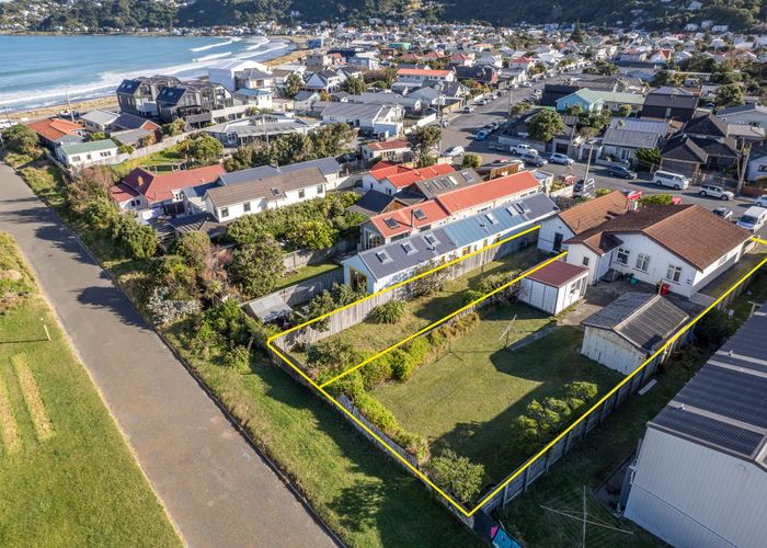  at 75 Apu Crescent, Lyall Bay, Wellington, Wellington