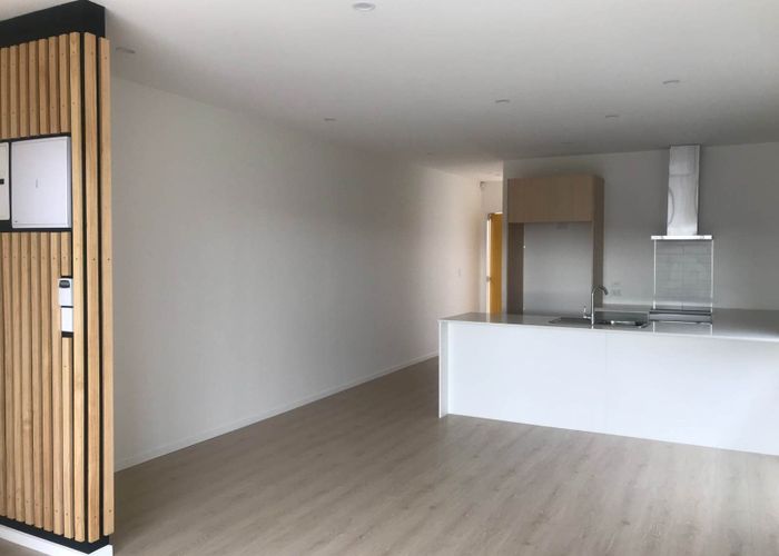  at 111 Tarapuka Road, Westgate, Waitakere City, Auckland
