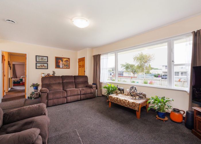  at 11 Tararua Terrace, Cloverlea, Palmerston North