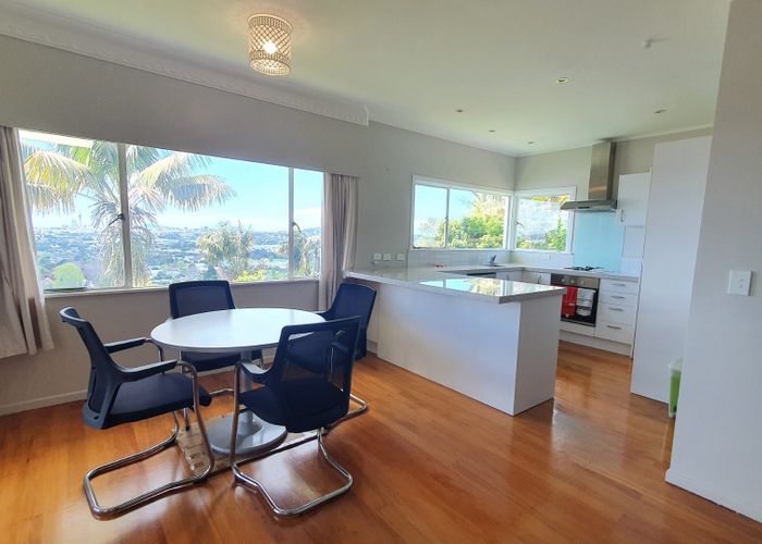  at 30 Summit Drive, Mount Albert, Auckland