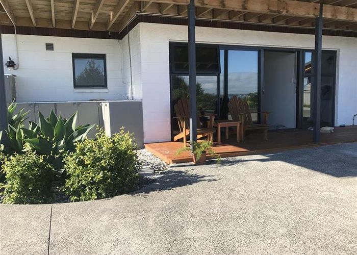 at 39 Waller Avenue, Bucklands Beach, Auckland