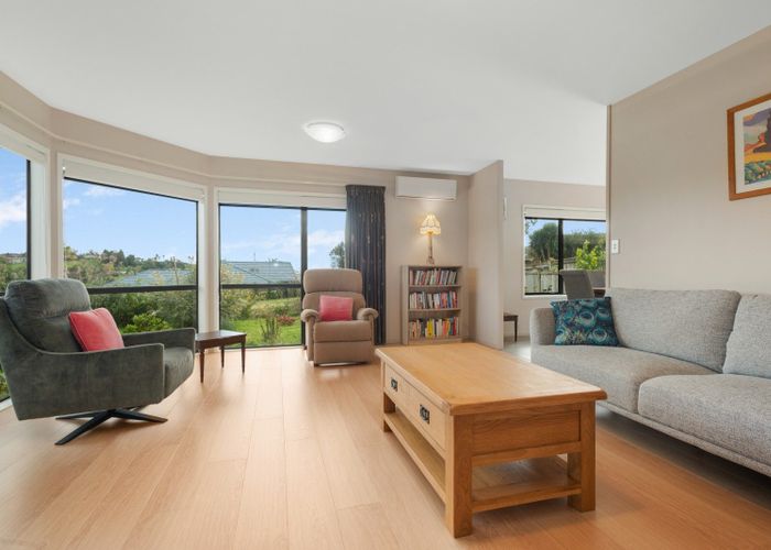  at 15 Lysaght Place, Welcome Bay, Tauranga