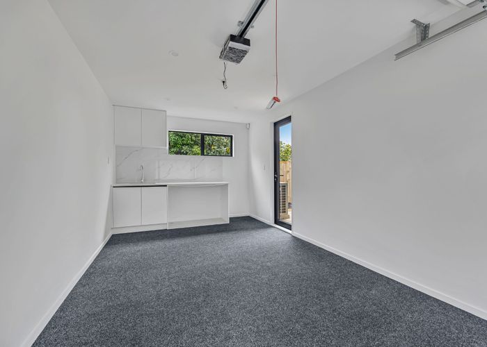  at 10/15 Crayford Street, Avondale, Auckland City, Auckland