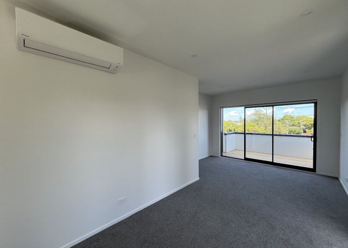  at 4/30 Bowater Place, Manurewa, Manukau City, Auckland