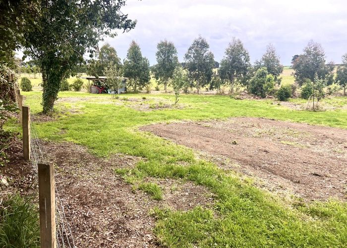  at 279 Argyle-Otahuti Road, WAIANIWA, INVERCARGILL