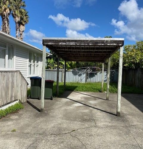  at 194A Pilkington Road, Point England, Auckland