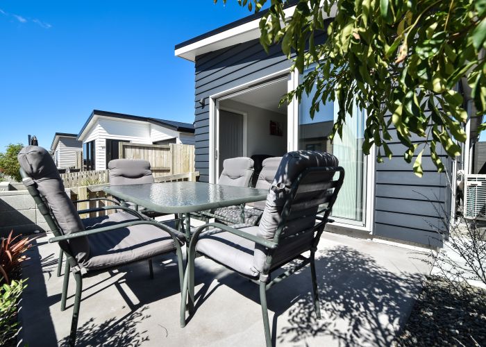  at 2 Pense Place, Papamoa, Papamoa