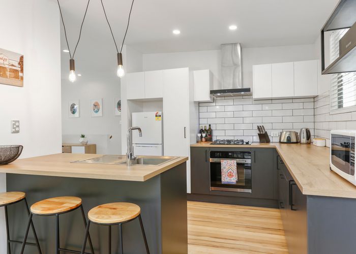  at 91B Kaurilands Road, Titirangi, Auckland