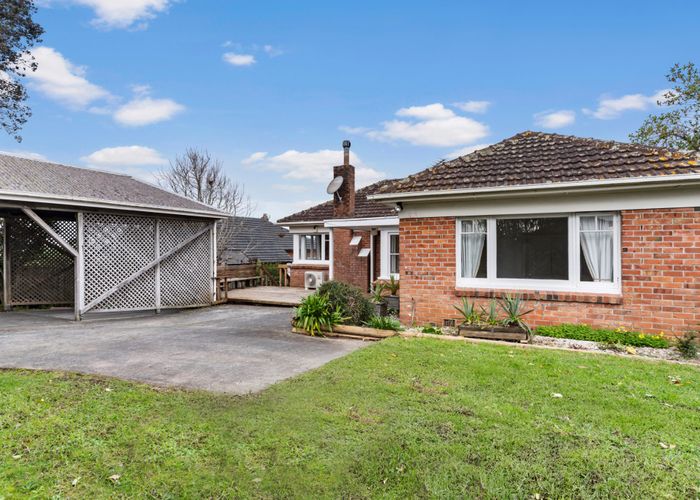  at 318 Hillsborough Road, Hillsborough, Auckland City, Auckland