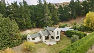  at 2331 Luggate-Cromwell Road, Queensberry, Cromwell