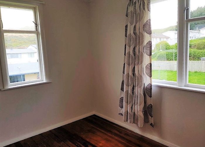  at 78 Leicester Street, Cannons Creek, Porirua, Wellington