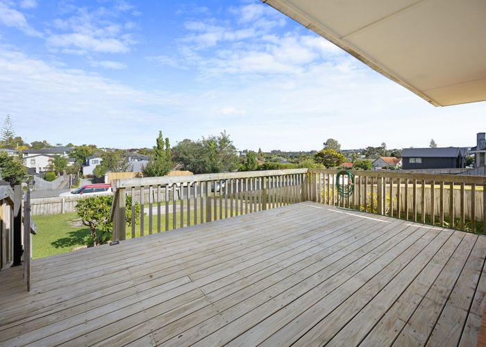  at 1/75 Kervil Avenue, Te Atatu Peninsula, Waitakere City, Auckland