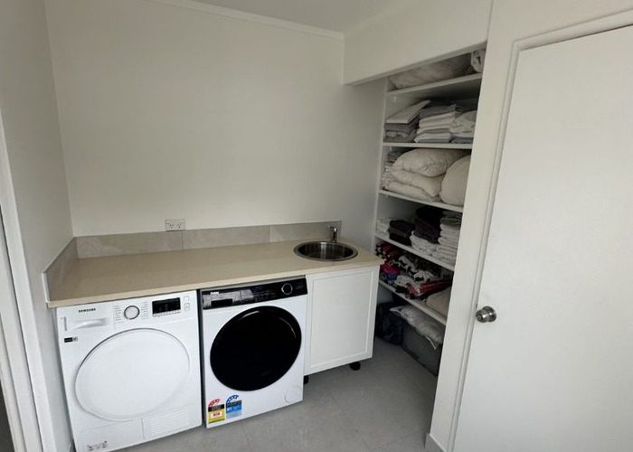  at 24B Ewen Street, Takapuna, North Shore City, Auckland