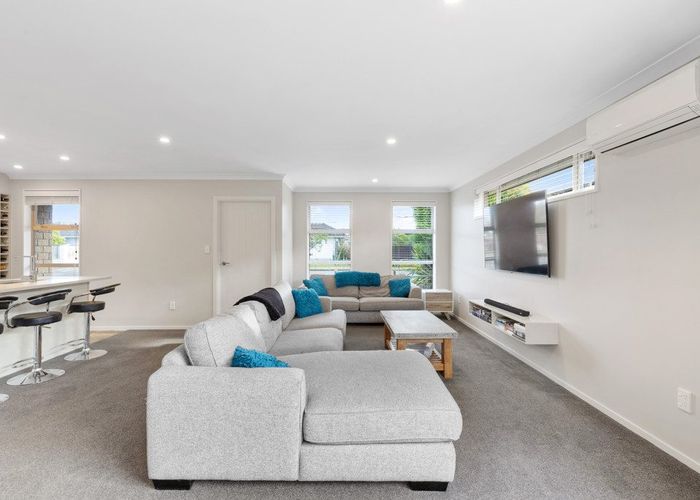  at 18 Thurso Place, New Brighton, Christchurch