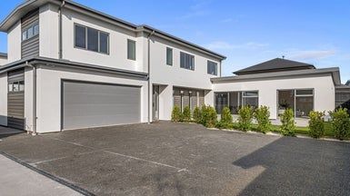  at 98 Willowview Drive, Redwood, Christchurch