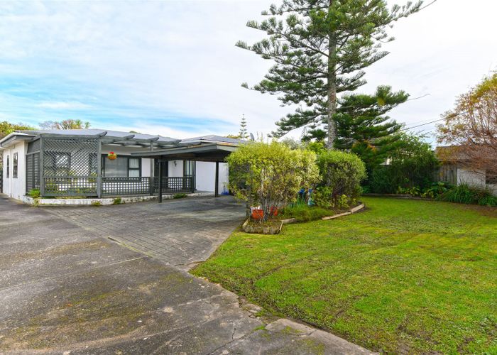  at 99 Nile Road, Milford, Auckland