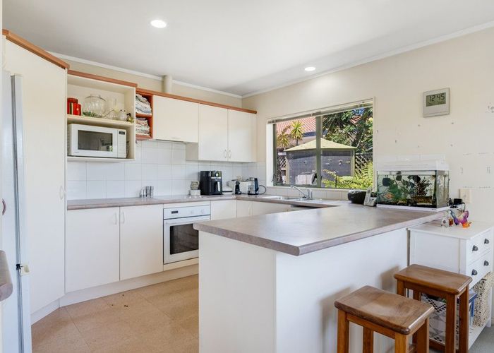  at 1/20 Mission View Drive, Northpark, Manukau City, Auckland