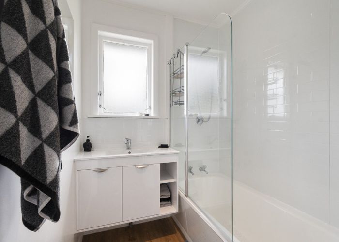  at 3 Somerset Crescent, Highbury, Palmerston North, Manawatu / Whanganui