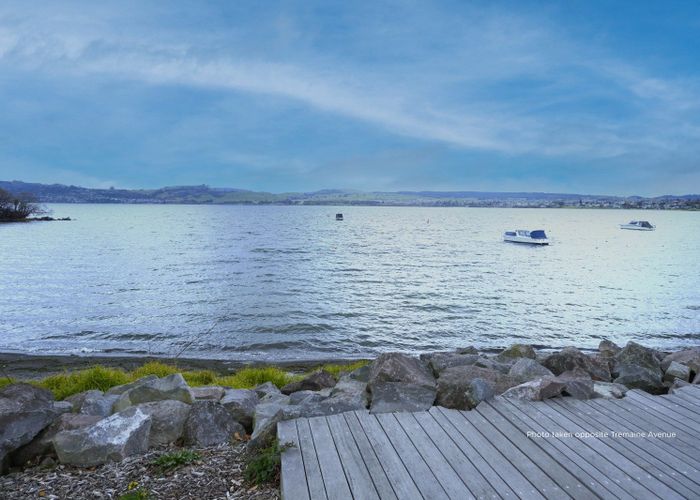  at 3/3 Tremaine Avenue, Two Mile Bay, Taupo