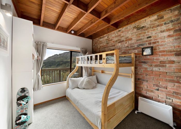  at 24B McKerrow Place, Sunshine Bay, Queenstown
