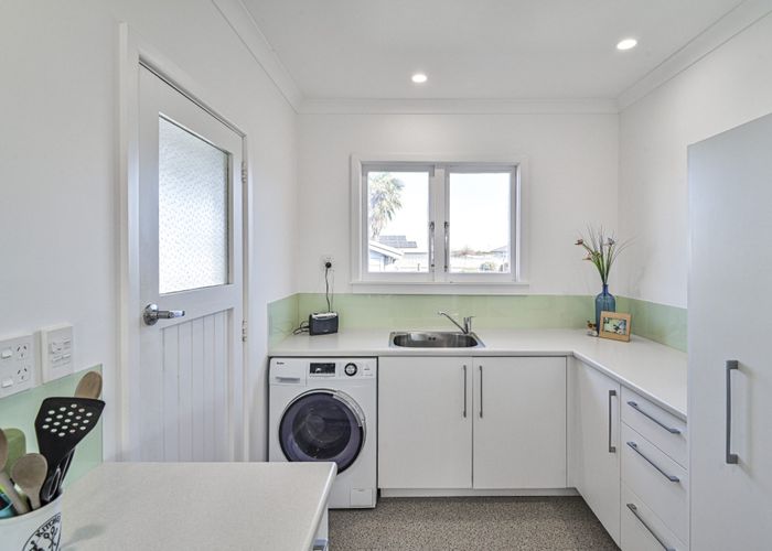  at 420 Southland Place, Raureka, Hastings, Hawke's Bay