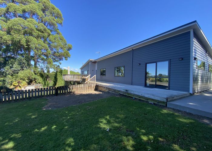  at 18 Park Lane, Te Puna, Tauranga