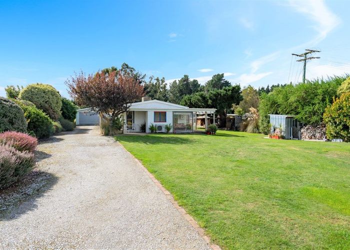 Free property data for 172 Beach Street, Waikouaiti homes.co.nz