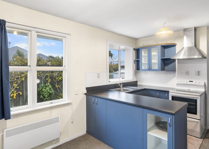  at 1/14 Farquhars Road, Redwood, Christchurch City, Canterbury